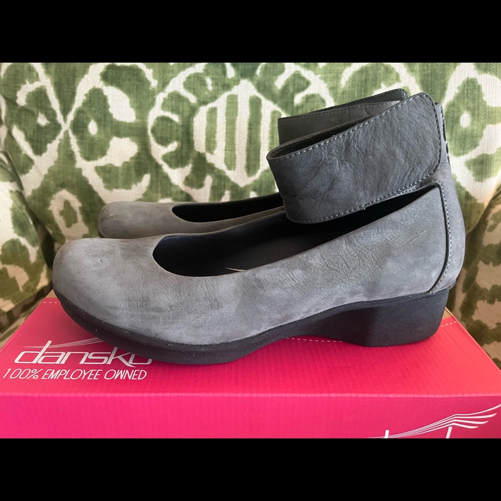 Dansko Grey Nubuck size 39